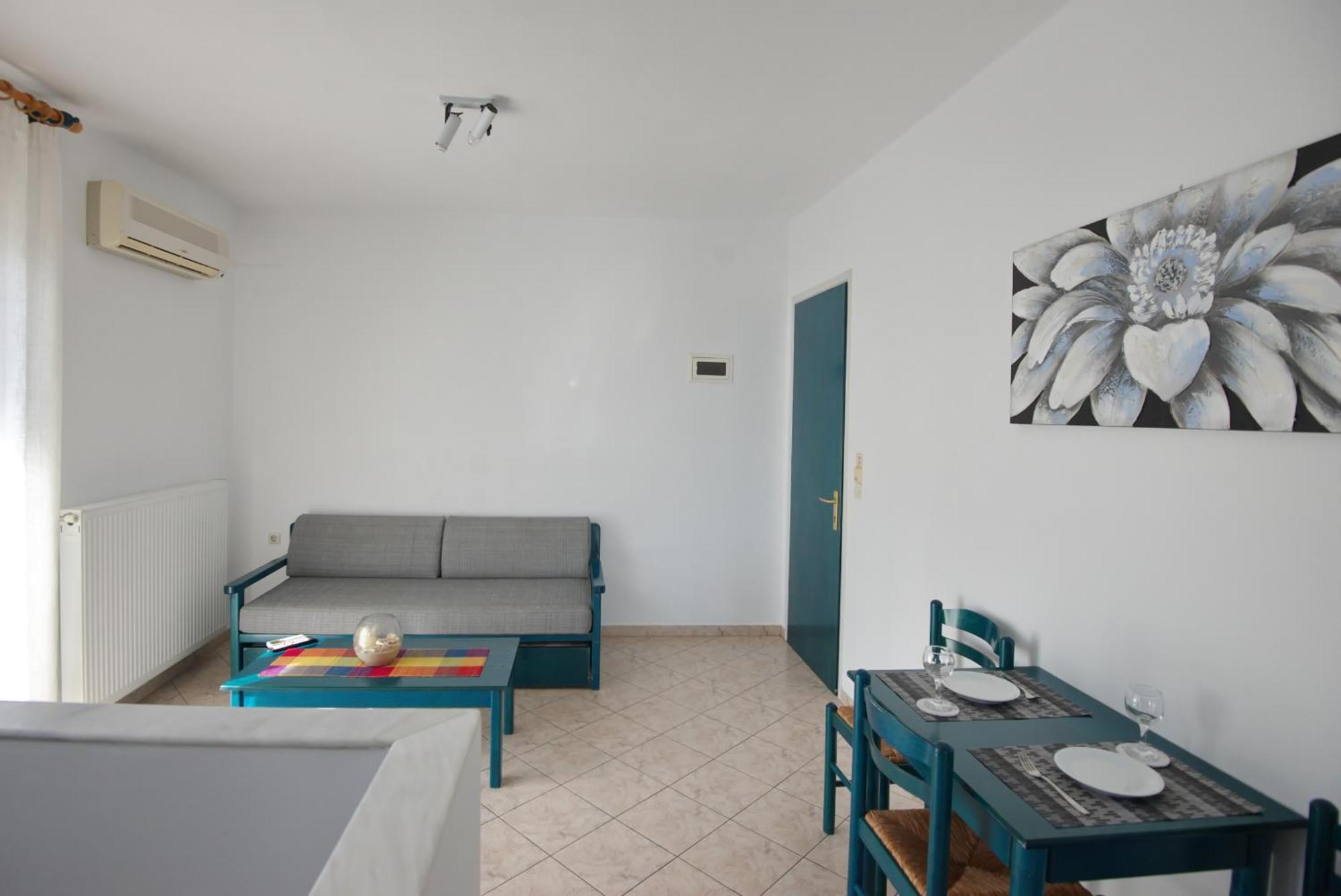 Studios Nelli Alonissos Патитири Екстериор снимка
